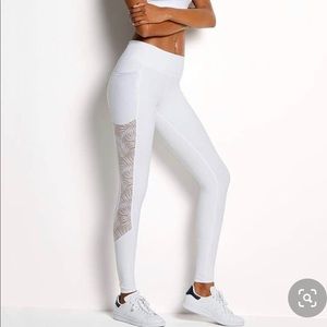 Victoria secret sport white leggings ❗️SOLD❗️